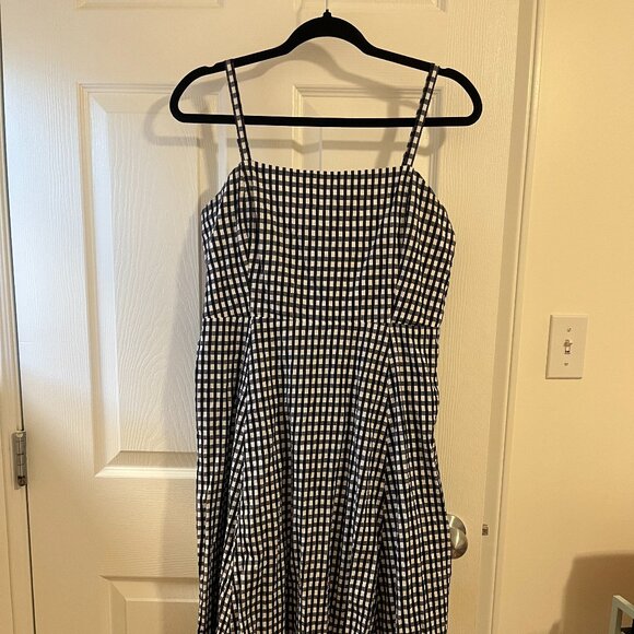 Gap Gingham Linen-Blend Fit & Flare Cami Dress - Picture 1 of 4